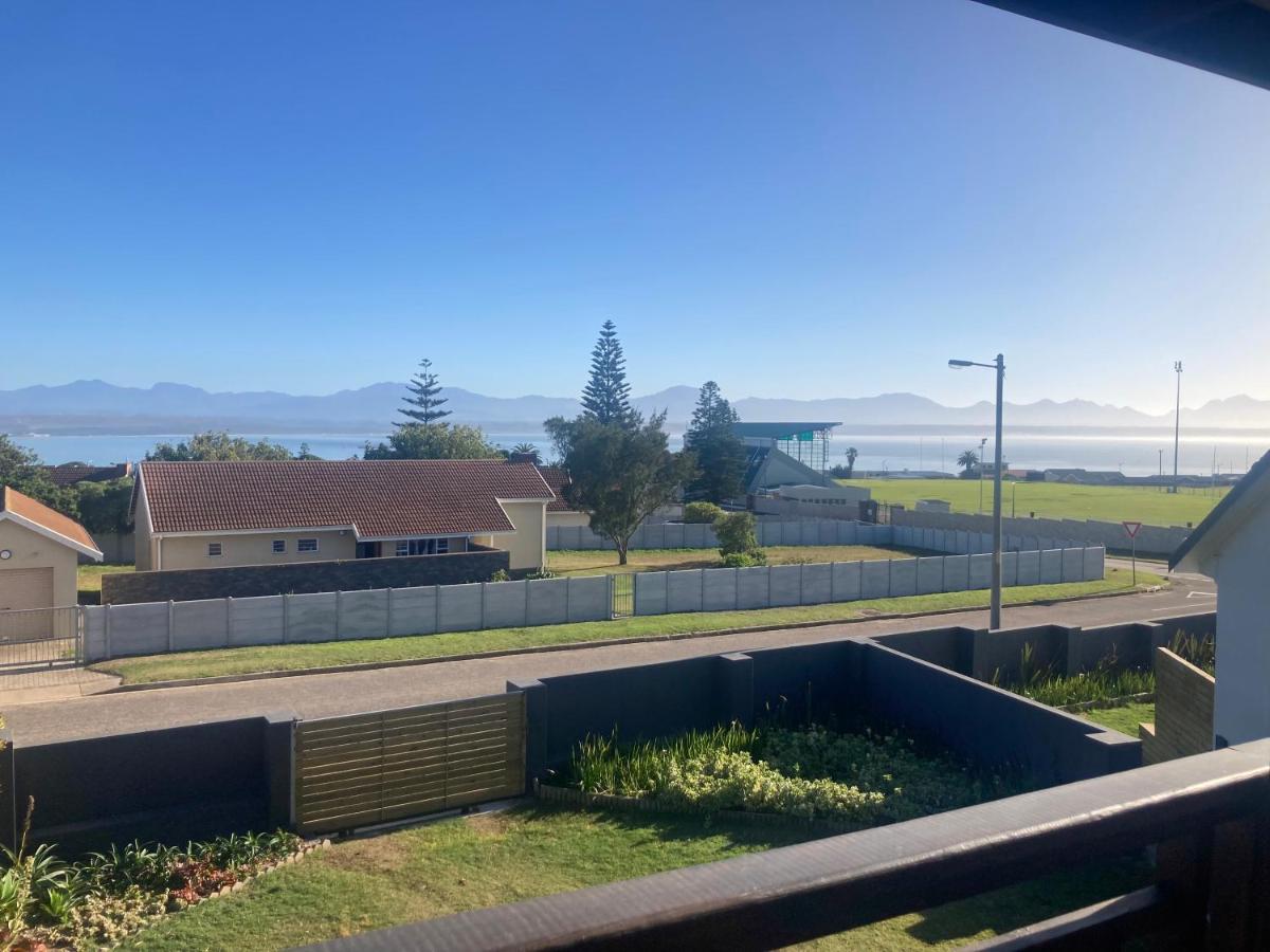 Becks At The Bay Loadshedding Free Villa Mossel Bay Kültér fotó